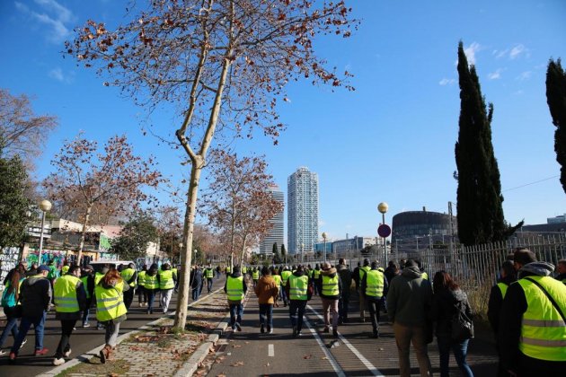 EL NACIONAL Taxistes cap a la Ronda Litoral   Sergi Alcàzar