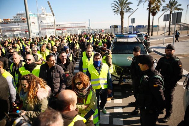 EL NACIONAL taxistes i guàrdia civil 3   Sergi Alcàzar