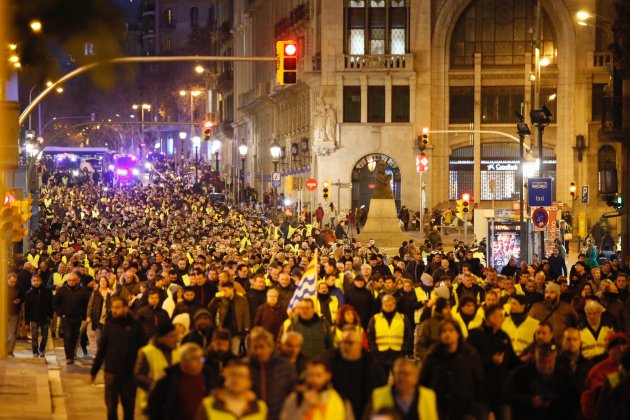 huelga taxistas manifestacio vía layetana - Sergi Alcàzar