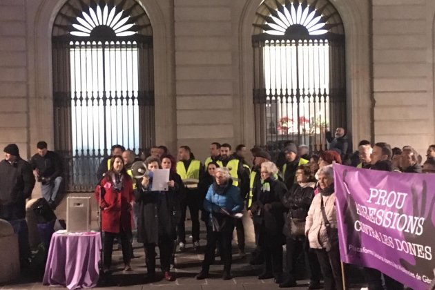 Huelga taxis manifestación agresions mujeres Sant Jaume - Anton Rosa