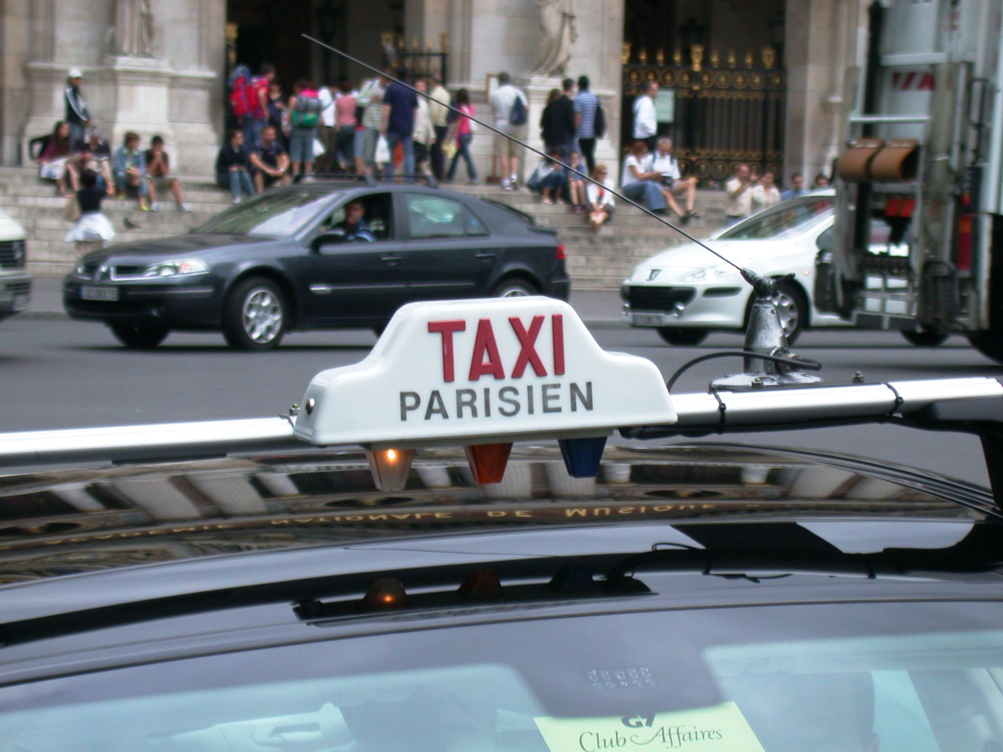 Taxi Paris Wikimedia
