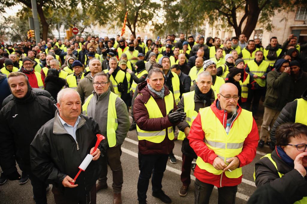 Taxistas esperan reunión Territorio Sergi Alcàzar