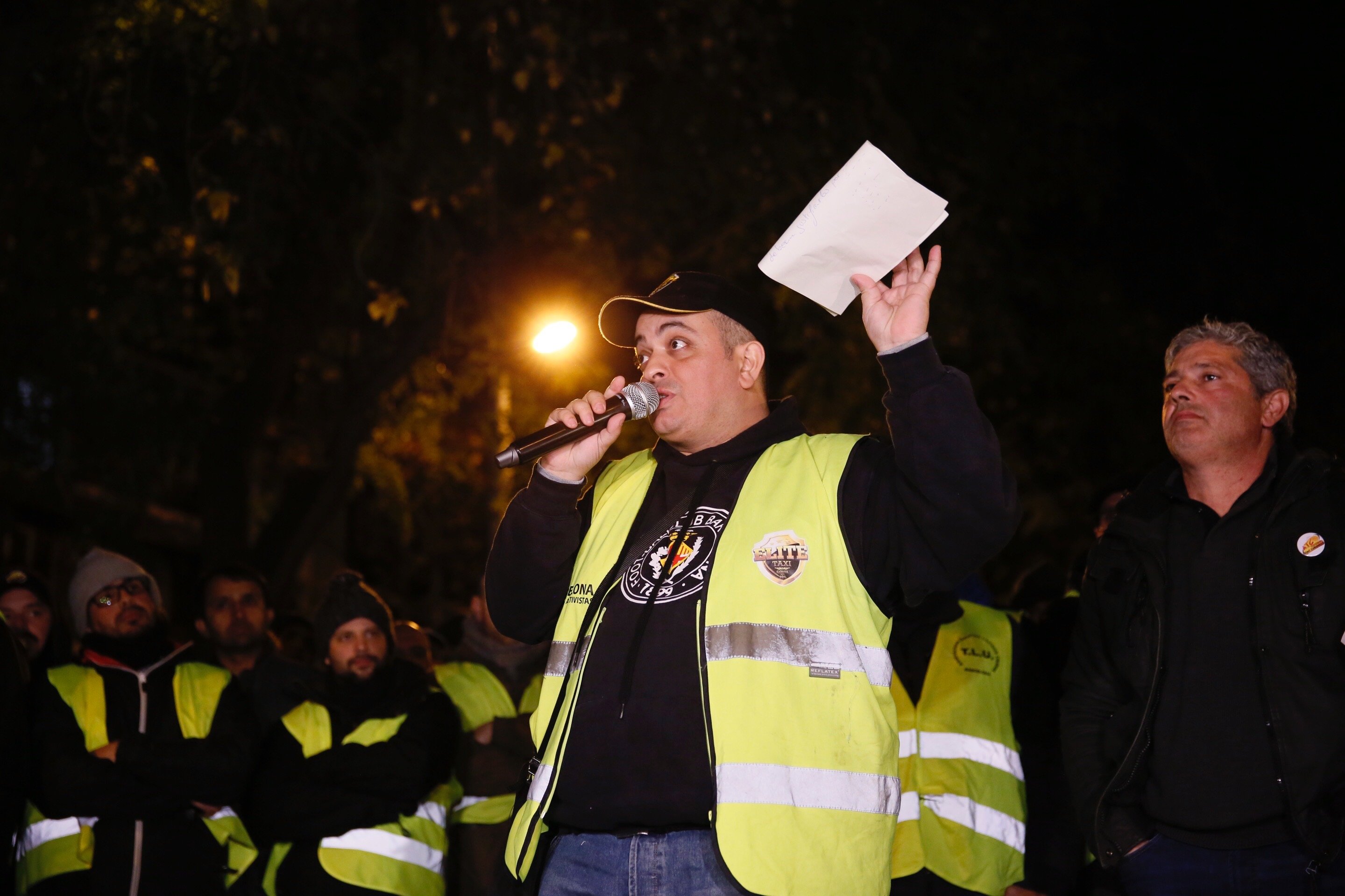 Los taxistas pondrán las urnas para decidir si aceptan la propuesta del Govern