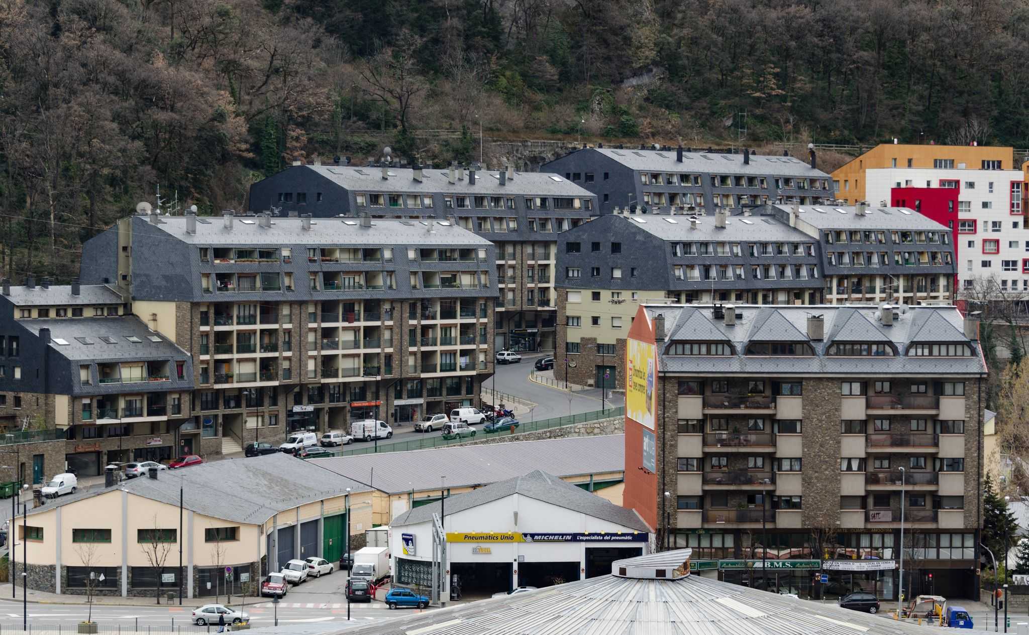 Andorra es queixa a Exteriors que el Parlament la consideri un paradís fiscal