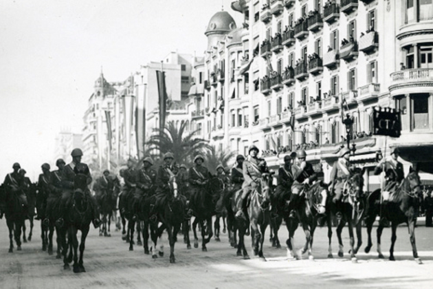 Cavalleria franquista inicia l'ocupació de Barcelona. Font Ajuntament de Barcelona