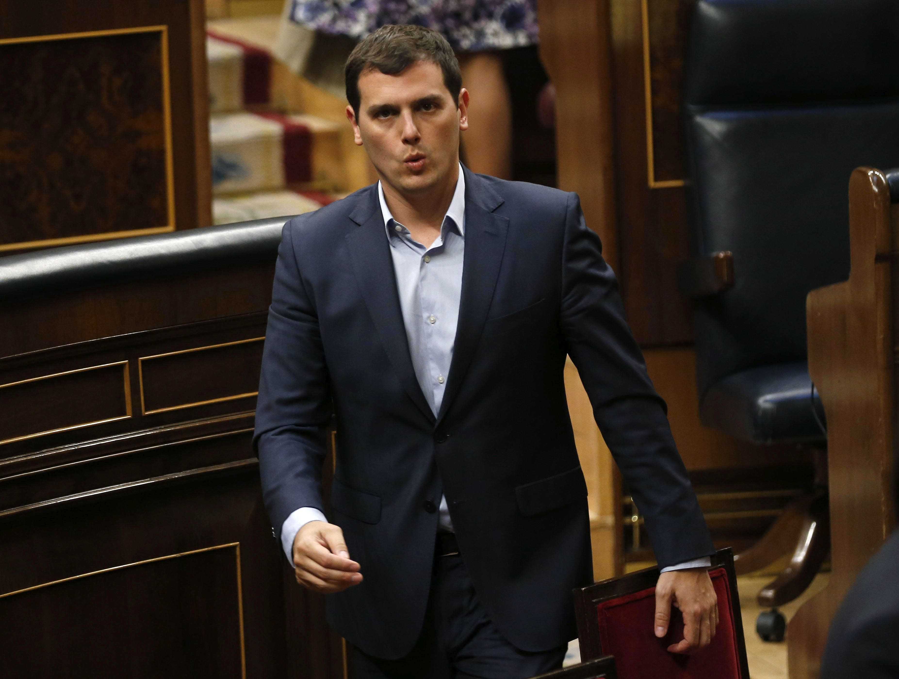 Rivera es reunirà amb Puigdemont a Barcelona el 15 d'abril