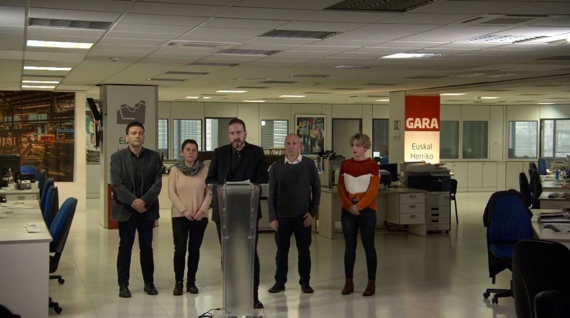 Periodistas catalanes y vascos se solidarizan con el 'Gara'