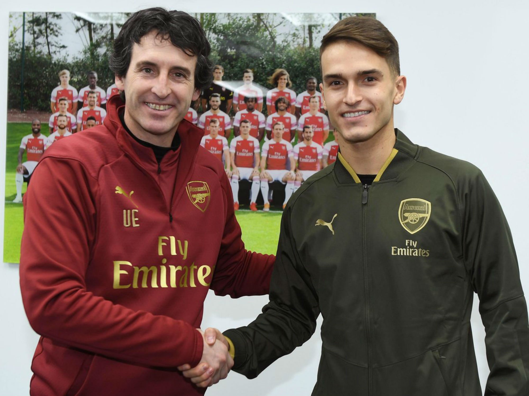Oficial: Denis se va cedido al Arsenal