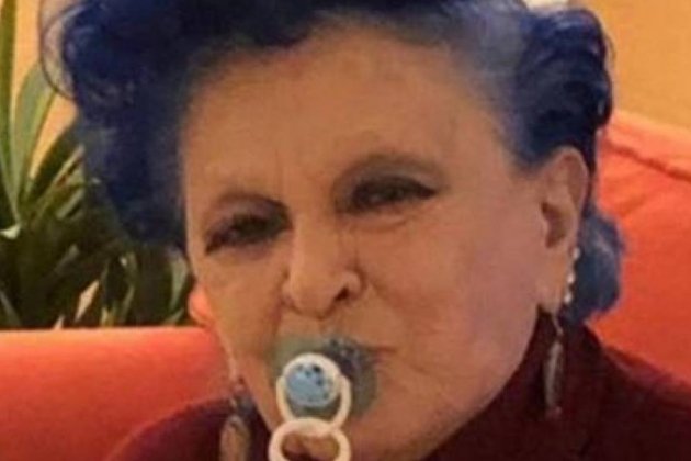 lucia bose chupete