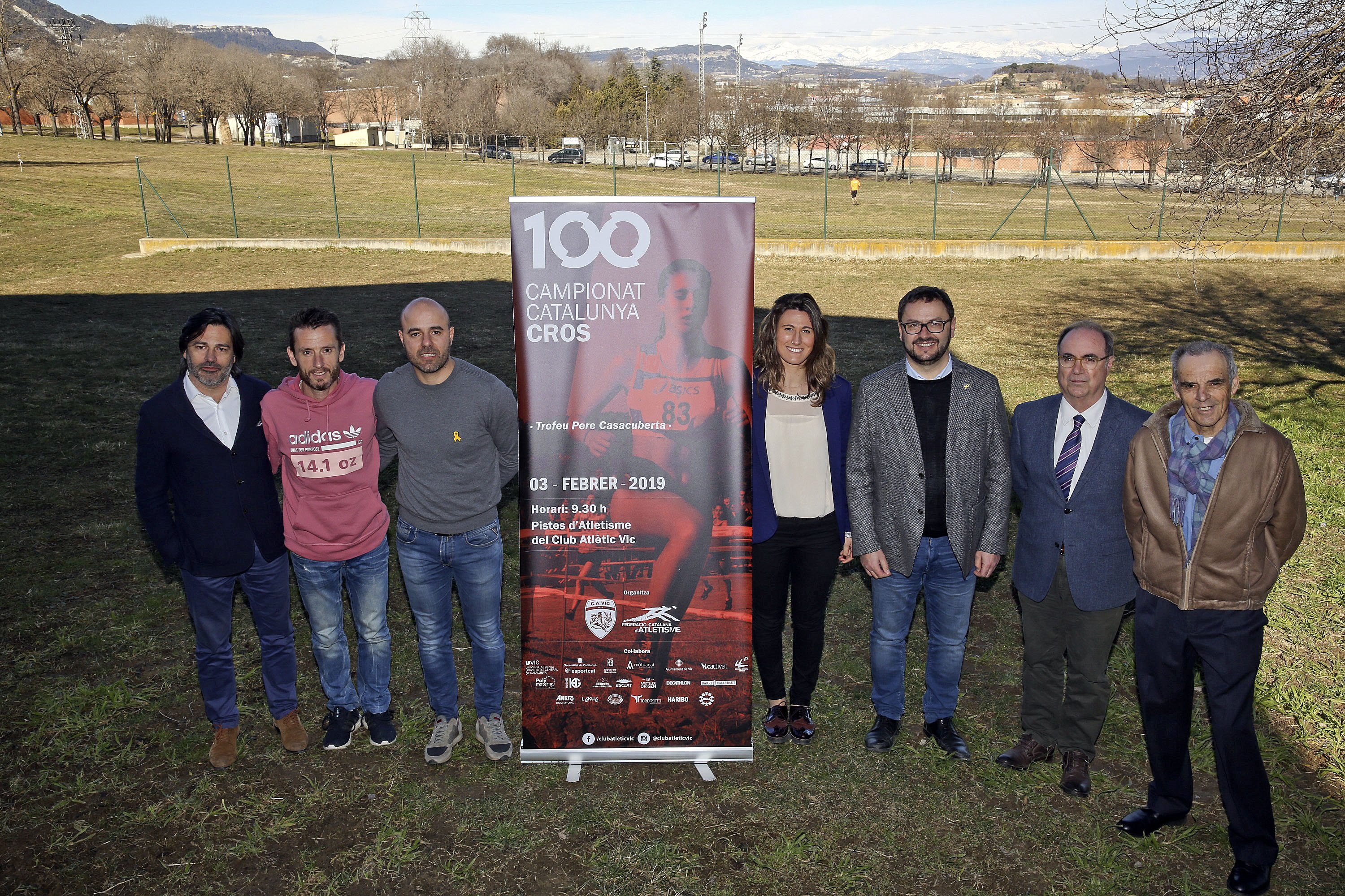 Cros centenari a Vic amb més de 2.000 participants