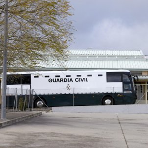 Autobus trasllat presos polítics soto del Real - Efe Autobus trasllat presos polítics soto del Real - Efe