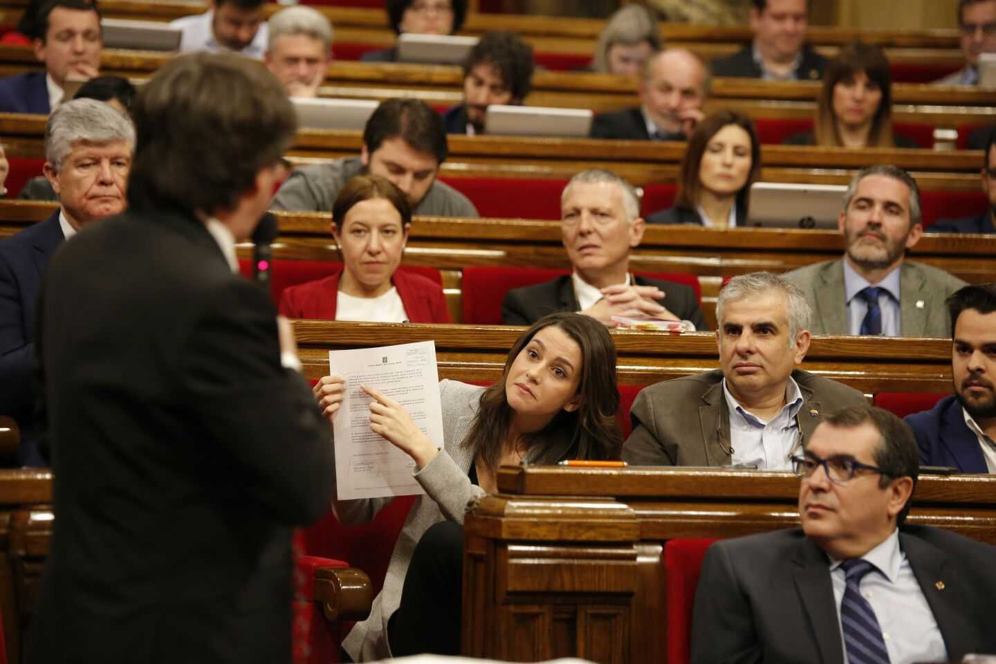 La moció de la CUP encén la sessió de control