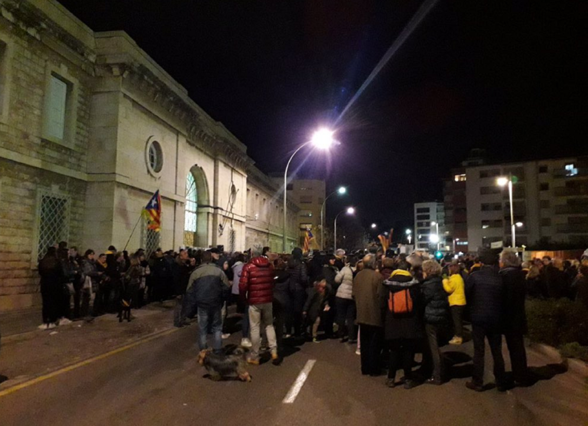 Incidente españolista en una concentración en apoyo a los presos políticos