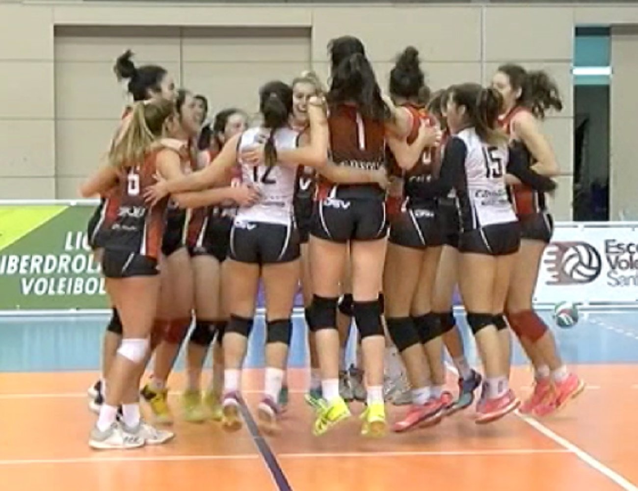 El DSV Vòlei Sant Cugat suma la segona victòria consecutiva a casa