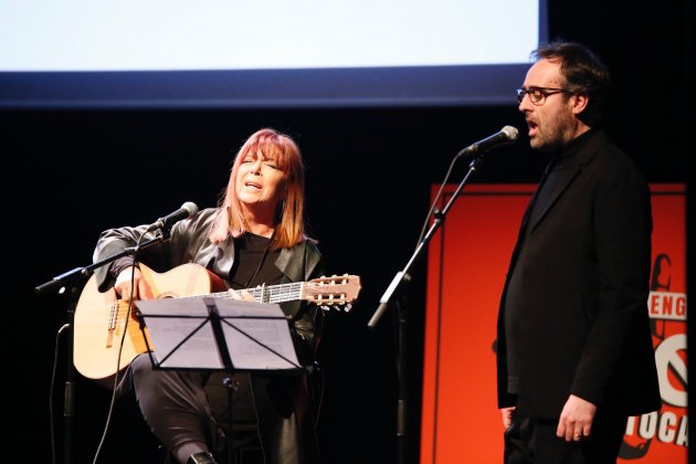 Maria Mar Bonet Roger Mas Premis Marti Gasull Plataforma Llengua Sergi Alcazar