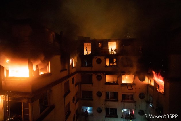 Incendi edifici París 2 EFE