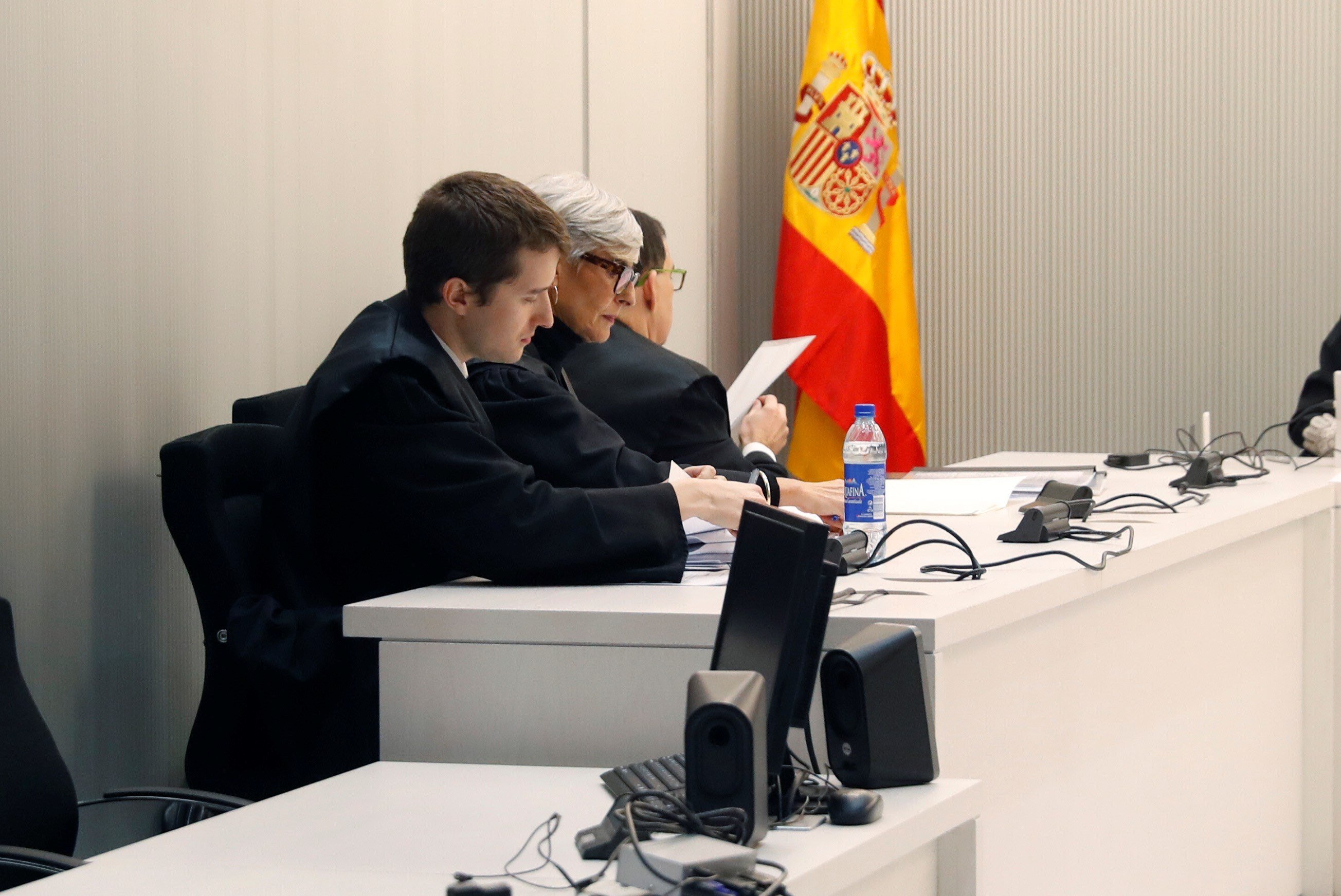 La fiscalia rectifica i ara diu que no dubta de la "professionalitat" dels jutges de Catalunya
