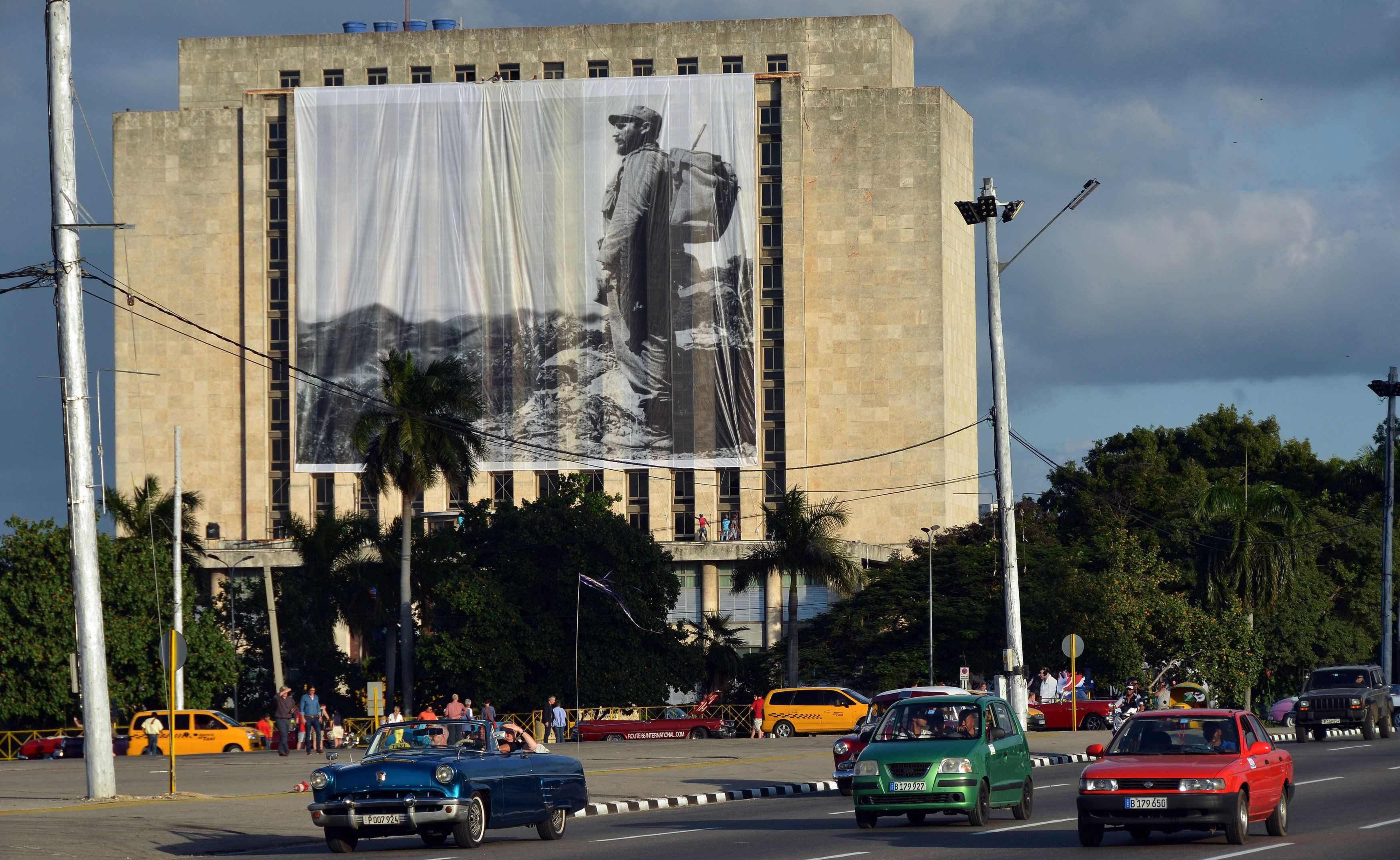 Anna Gabriel y Juan Carlos I, extraña coincidencia en los funerales de Fidel