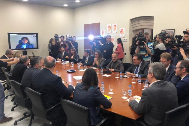 ELNACIONAL reunio jxcat pdecat marina fernandez