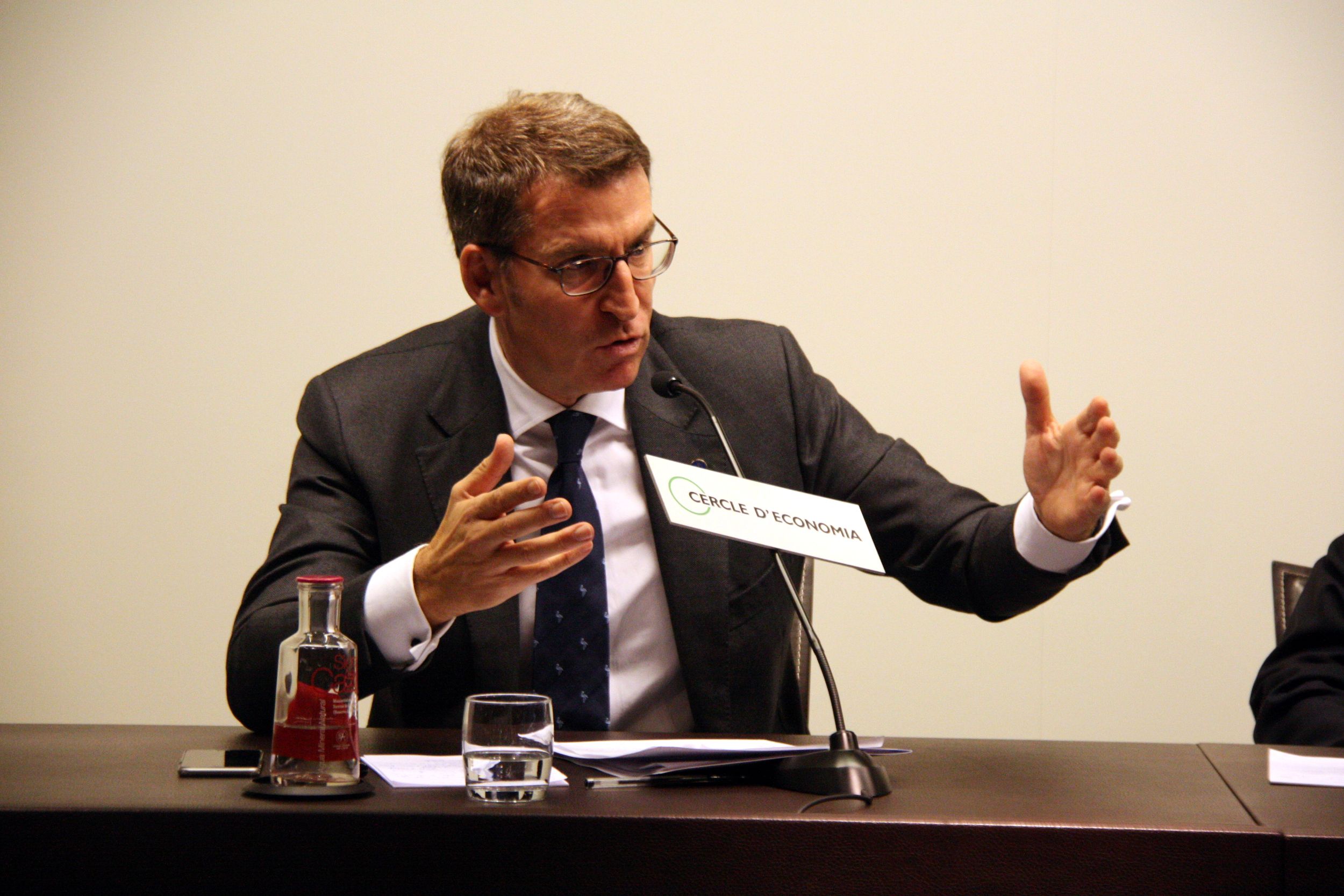 Núñez Feijóo: "Hi ha alguns polítics catalans a qui els agrada el conflicte"