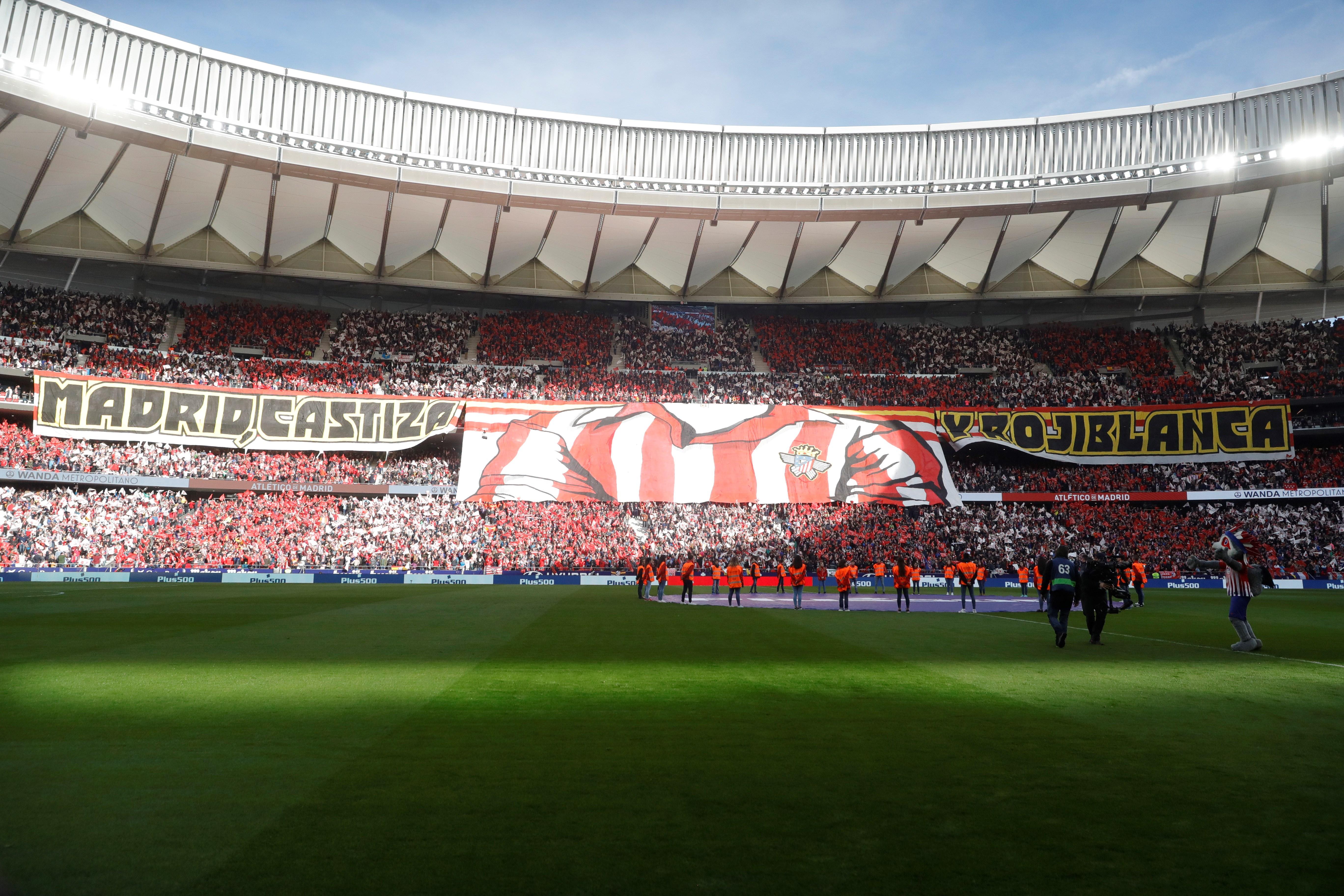 Deplorable agresión de un aficionado del Atlético a uno del Madrid