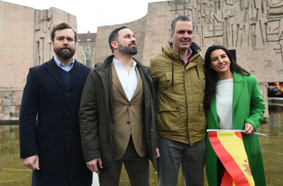 VOX, Santiago Abascal (2i), Javier Ortega Smith (2d), Iván Espinosa de los Monteros (y), Rocio Monasterio (d), EFE