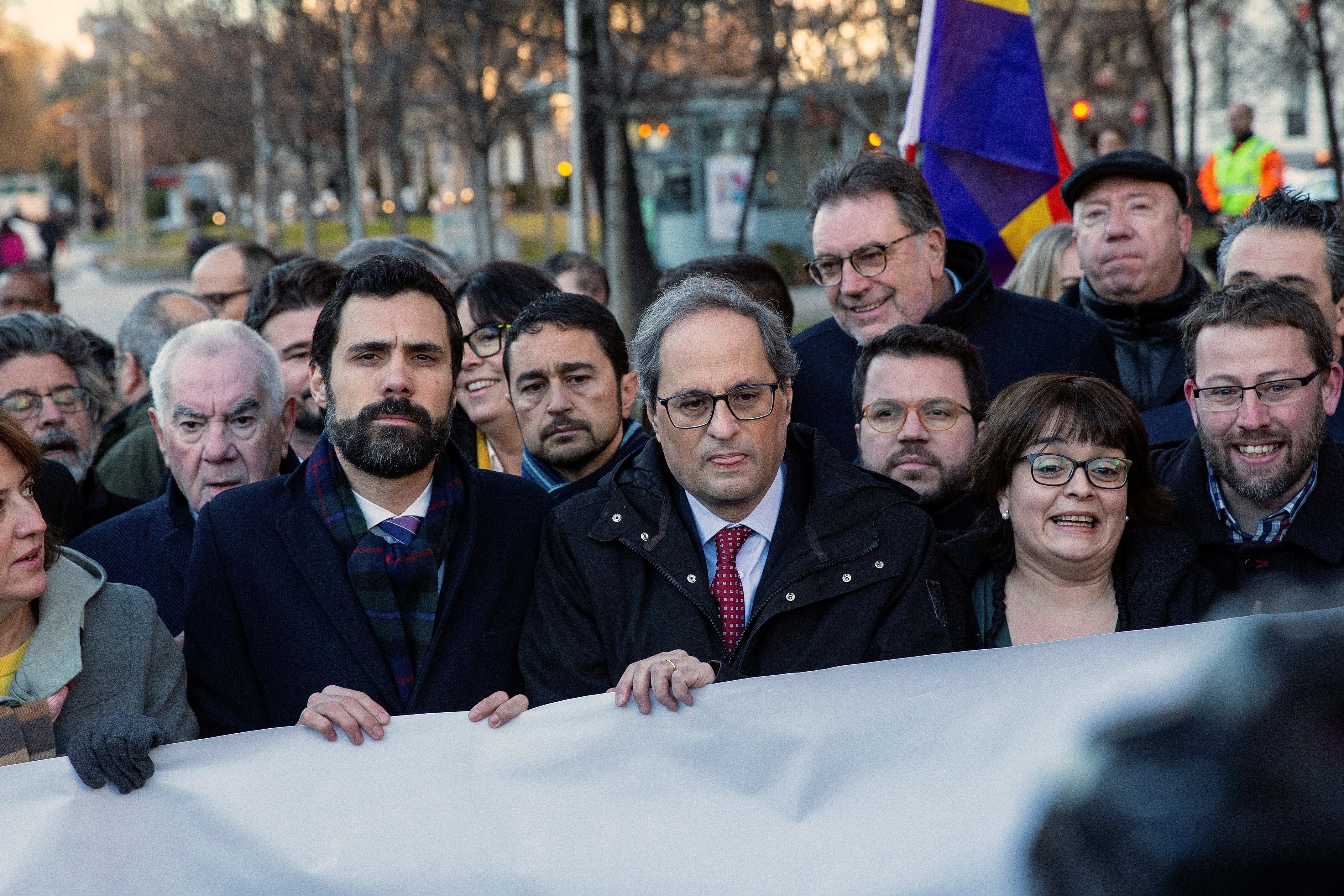Institucions, partits i entitats, a Madrid: “Malgrat els dies durs, no ens rendirem”