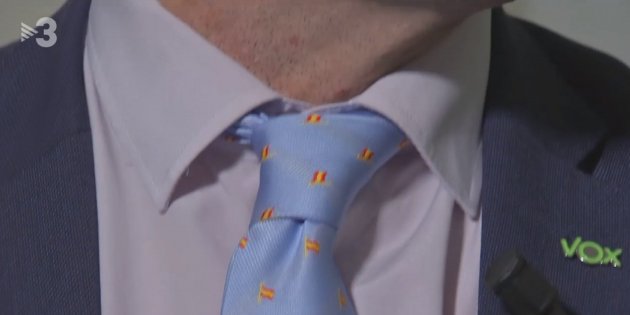 corbata vox TV3
