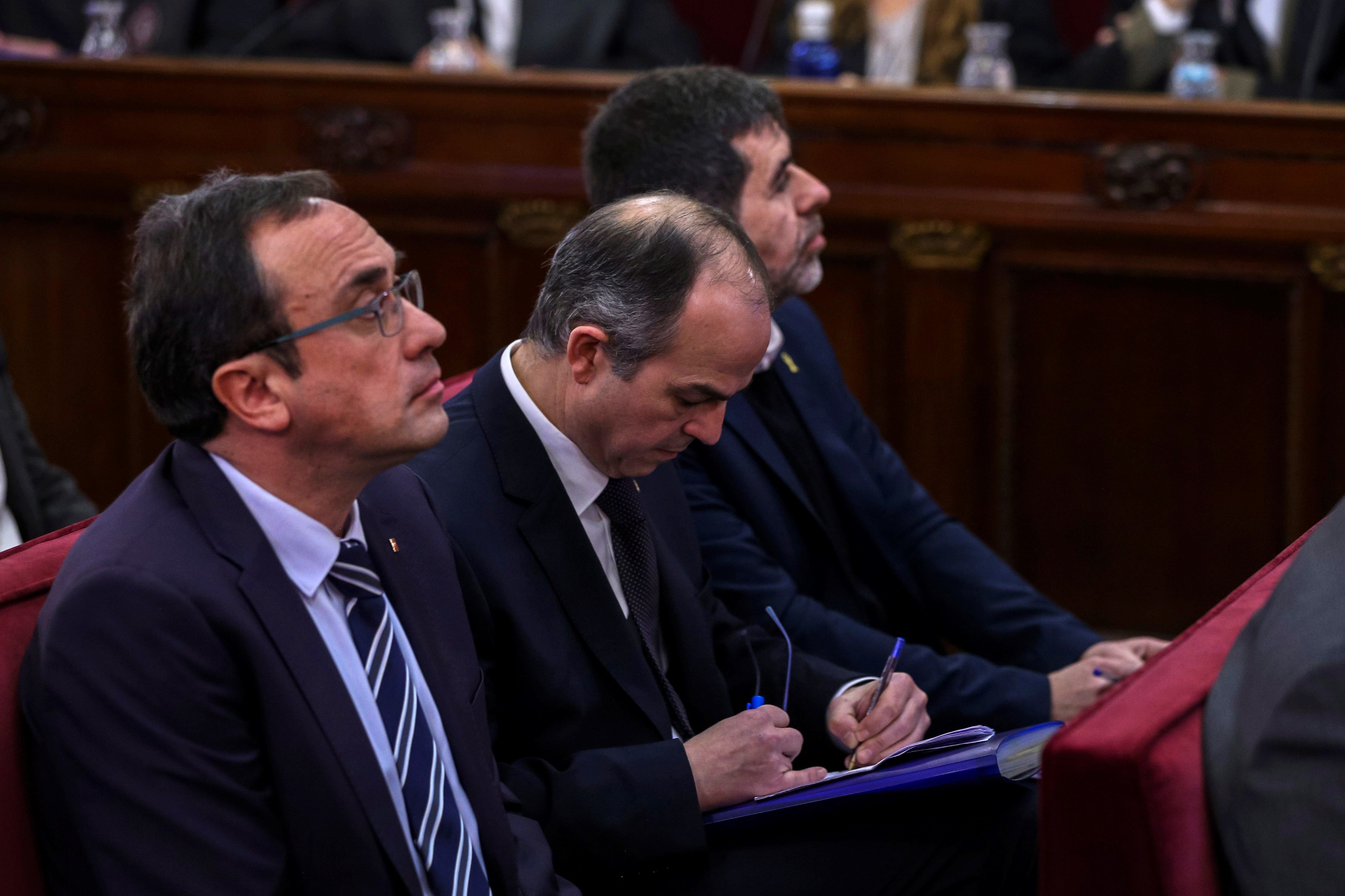 Minister Jordi Turull writes to 'El Nacional' on the first day of the Catalan independence trial