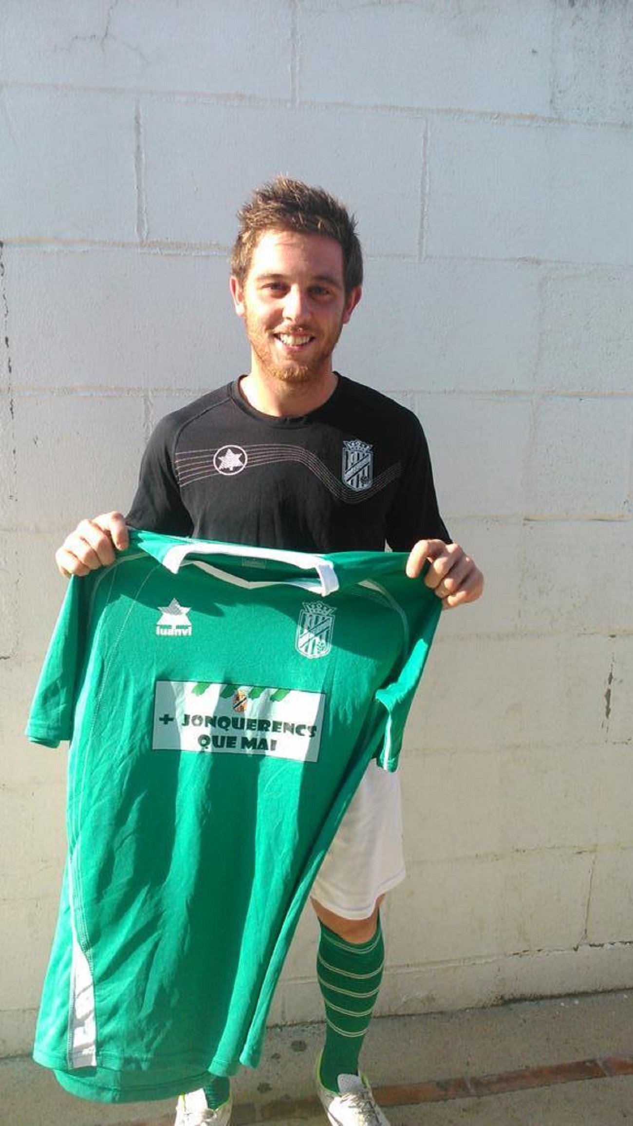 El davanter de La Jonquera Pol Compte, un cop més fa el gol de la jornada