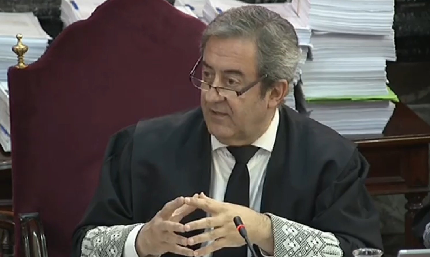 Fiscal Zaragoza: "Quieren transformar en víctimas a quien vulnera el orden constitucional"