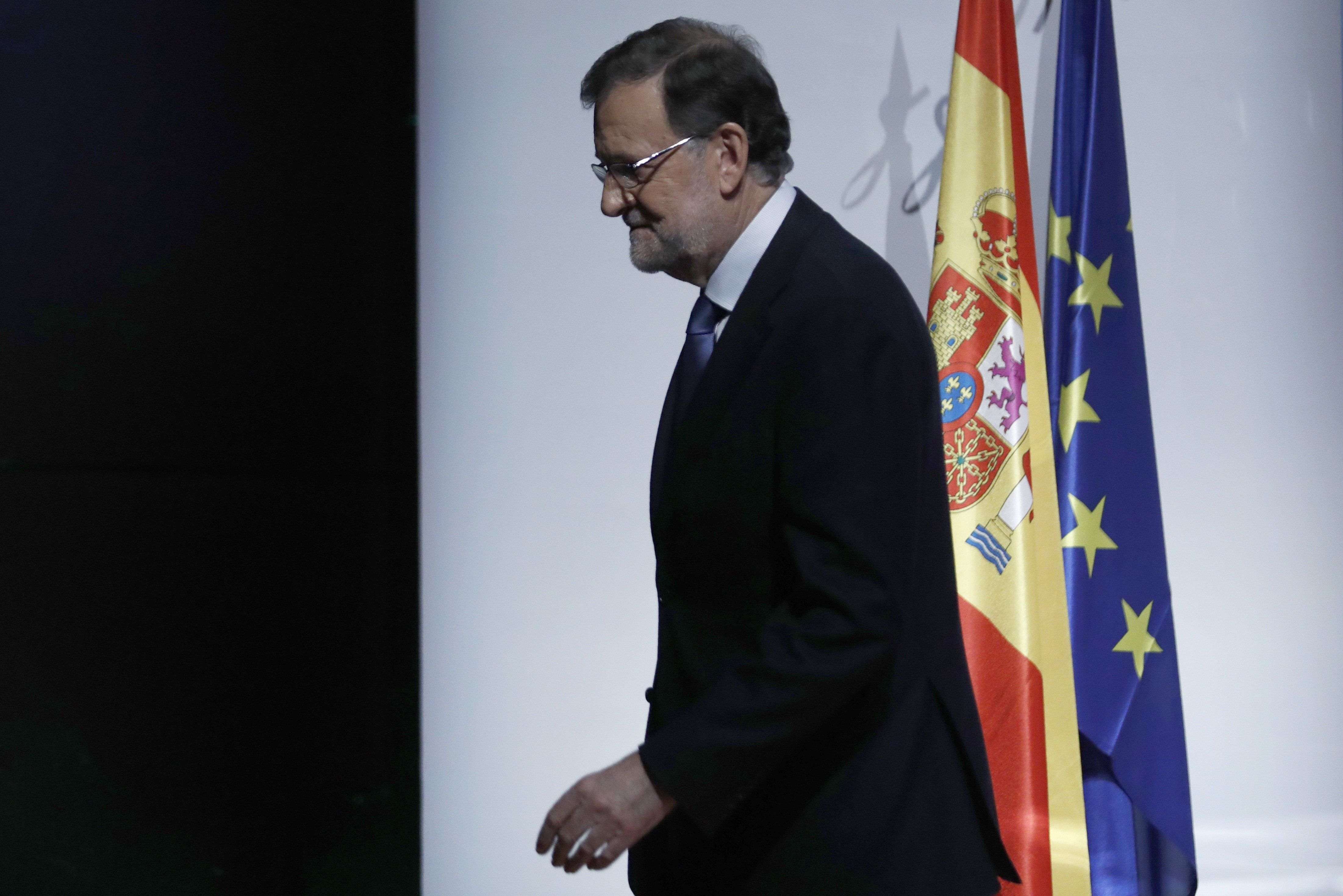 Rajoy deja para enero la Conferencia de Presidentes