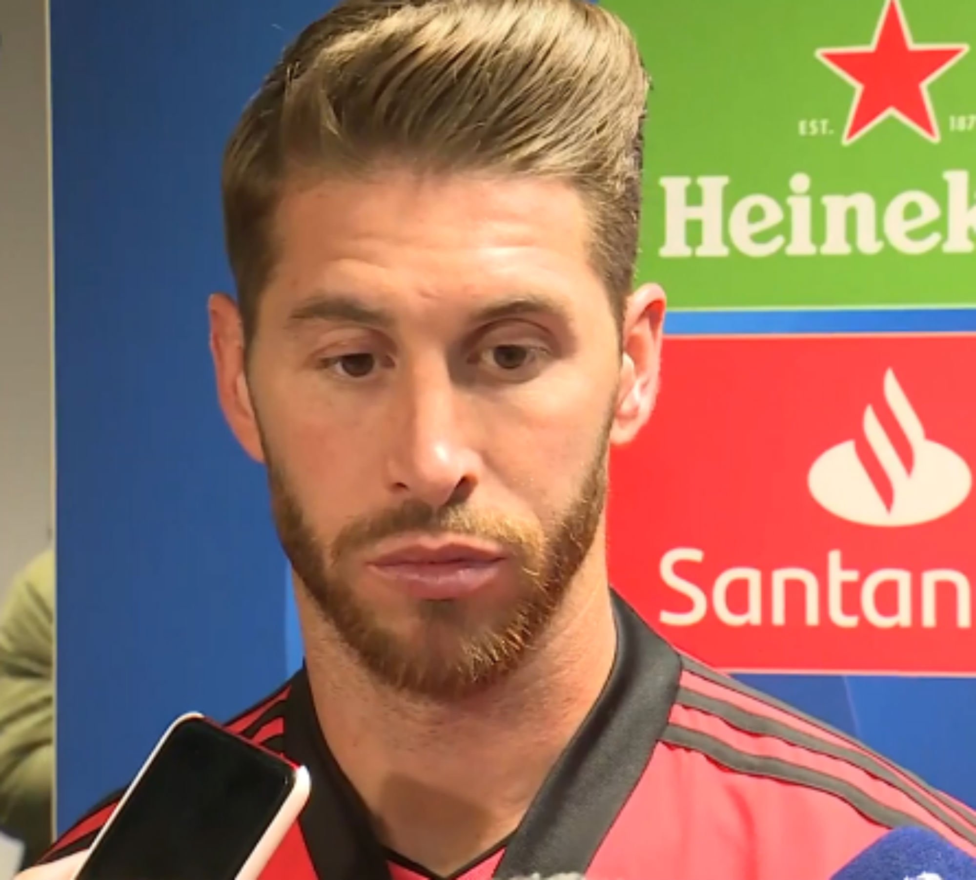 Nueva pifia de Ramos: reconoce que forzó la amarilla contra el Ajax y podría ser sancionado