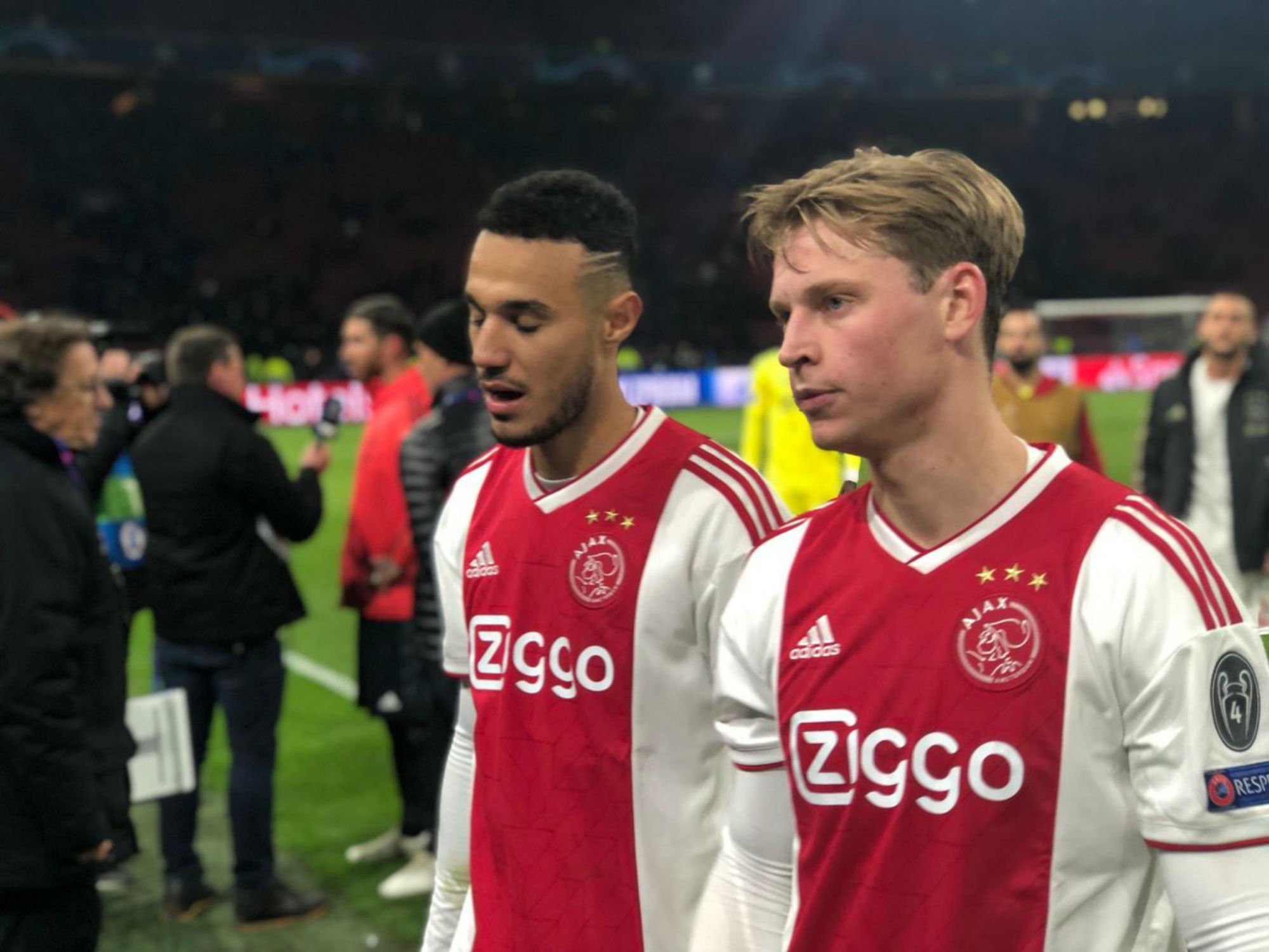 L'Ajax perd però De Jong demostra la seva classe