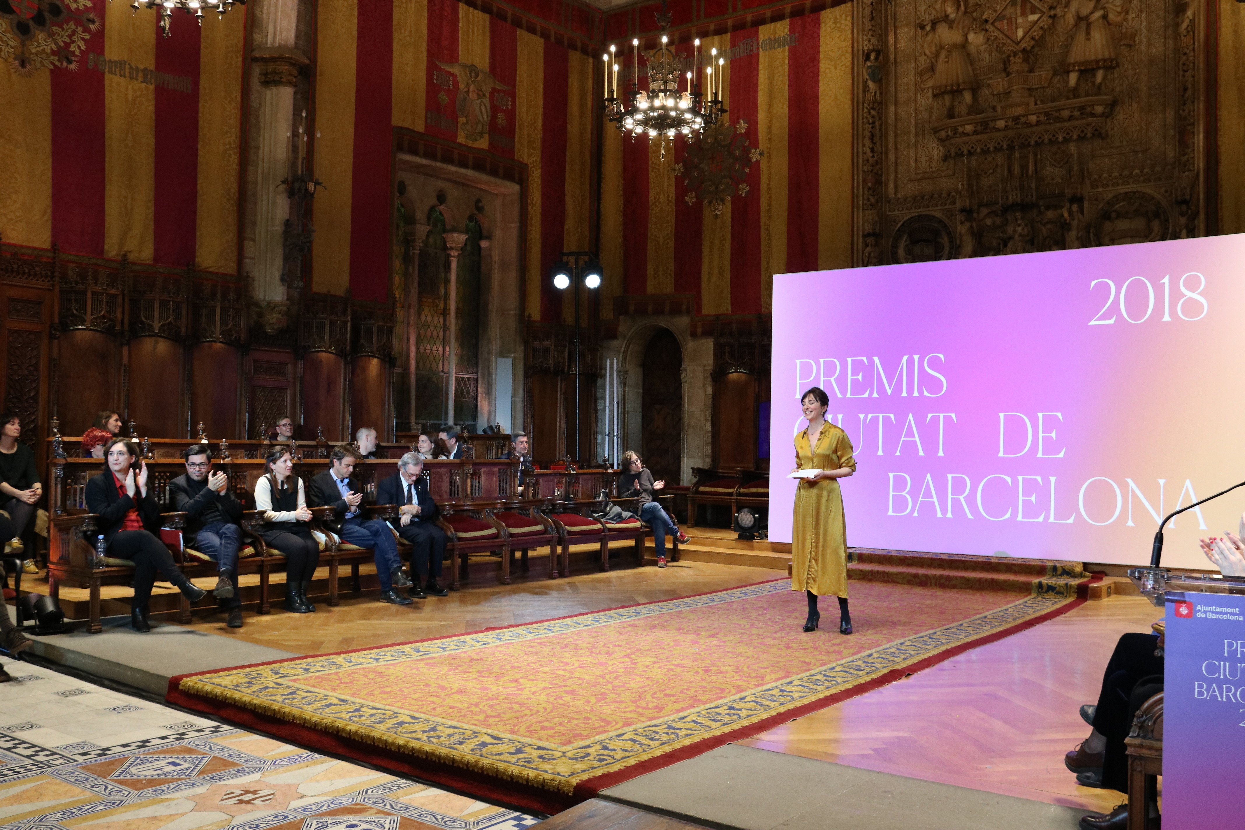 VÍDEO: Cs i PP marxen dels Premis Ciutat de Barcelona per al·lusions als presos