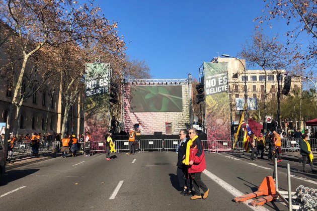 Manifestació 16F Universitat Marina Fernández