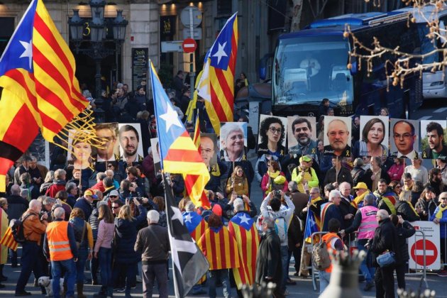 manifestació judici fotos presos   Sergi Alcàzar