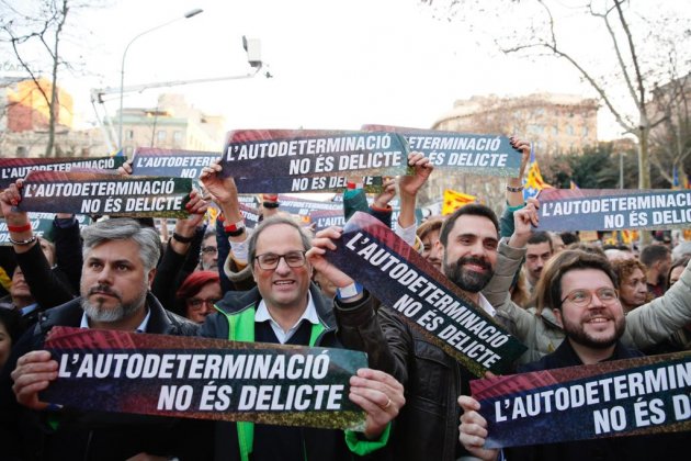 El NACIONAL manifestació judici Quim Torra 2   Sergi Alcàzar