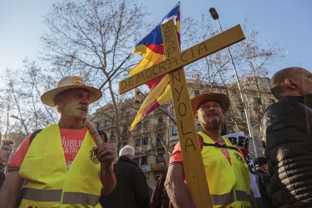 Manifestacio Gran Via Judici Proces creu democracia espanyola - Sergi Alcàzar