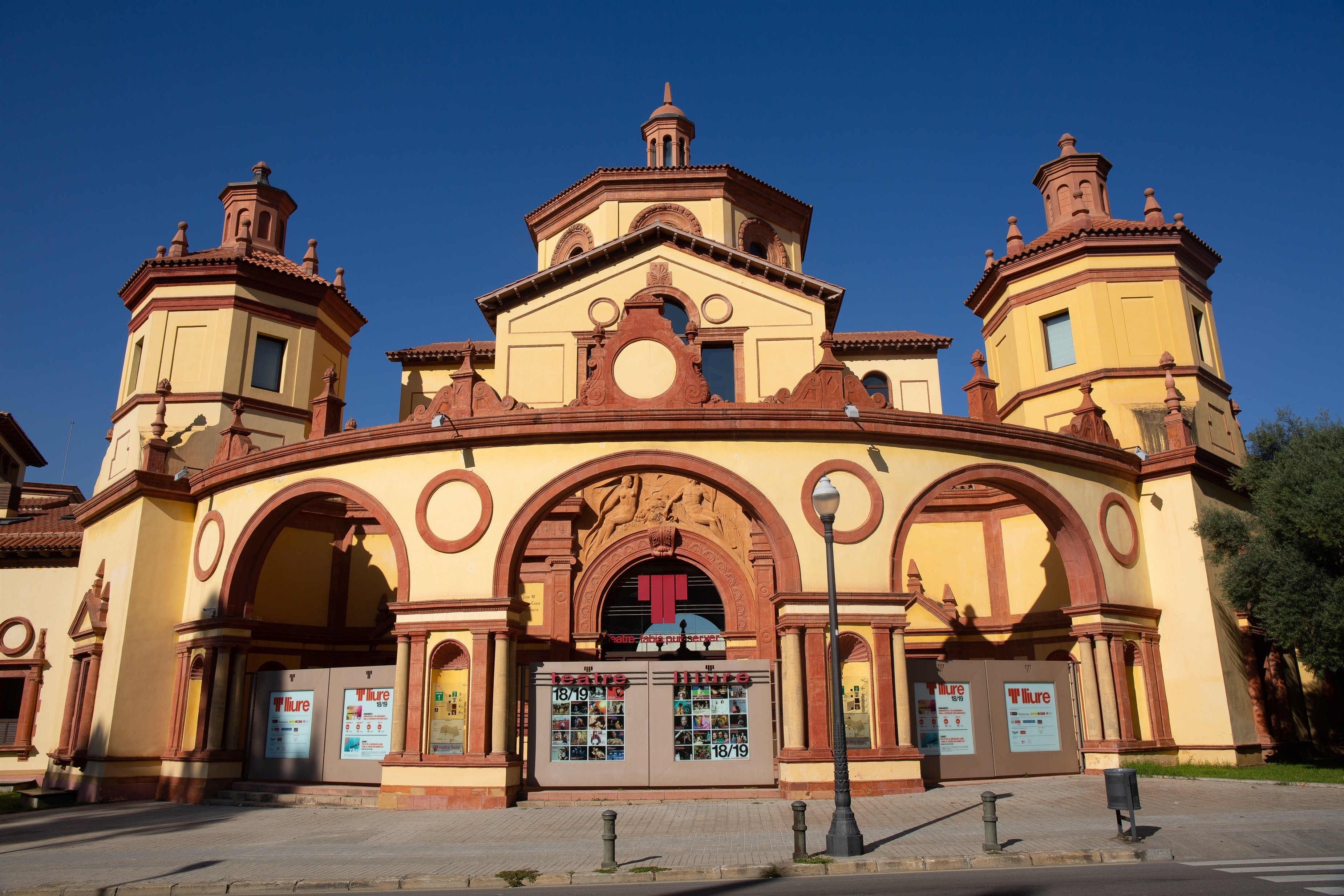 Los centros culturales abren pero no garantizan su actividad