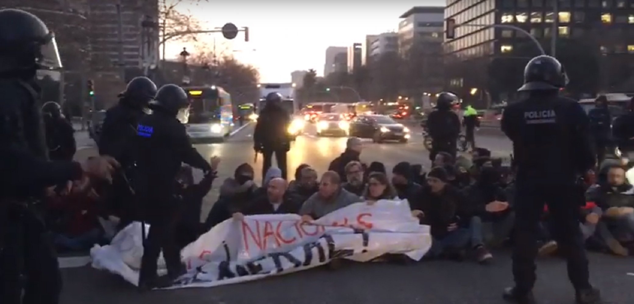 El SEM atén 44 persones en els incidents durant la vaga general