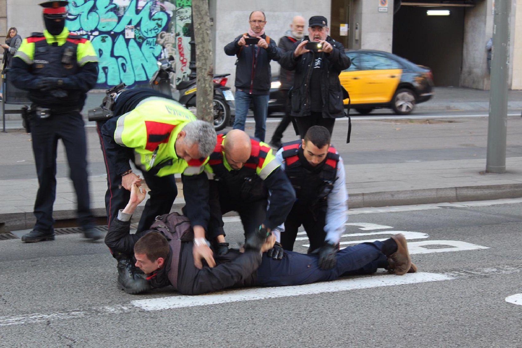 Cuatro detenidos por la huelga del 21-F