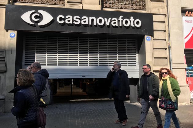 vaga 21 febrer botigues tancades el nacional carlota camps