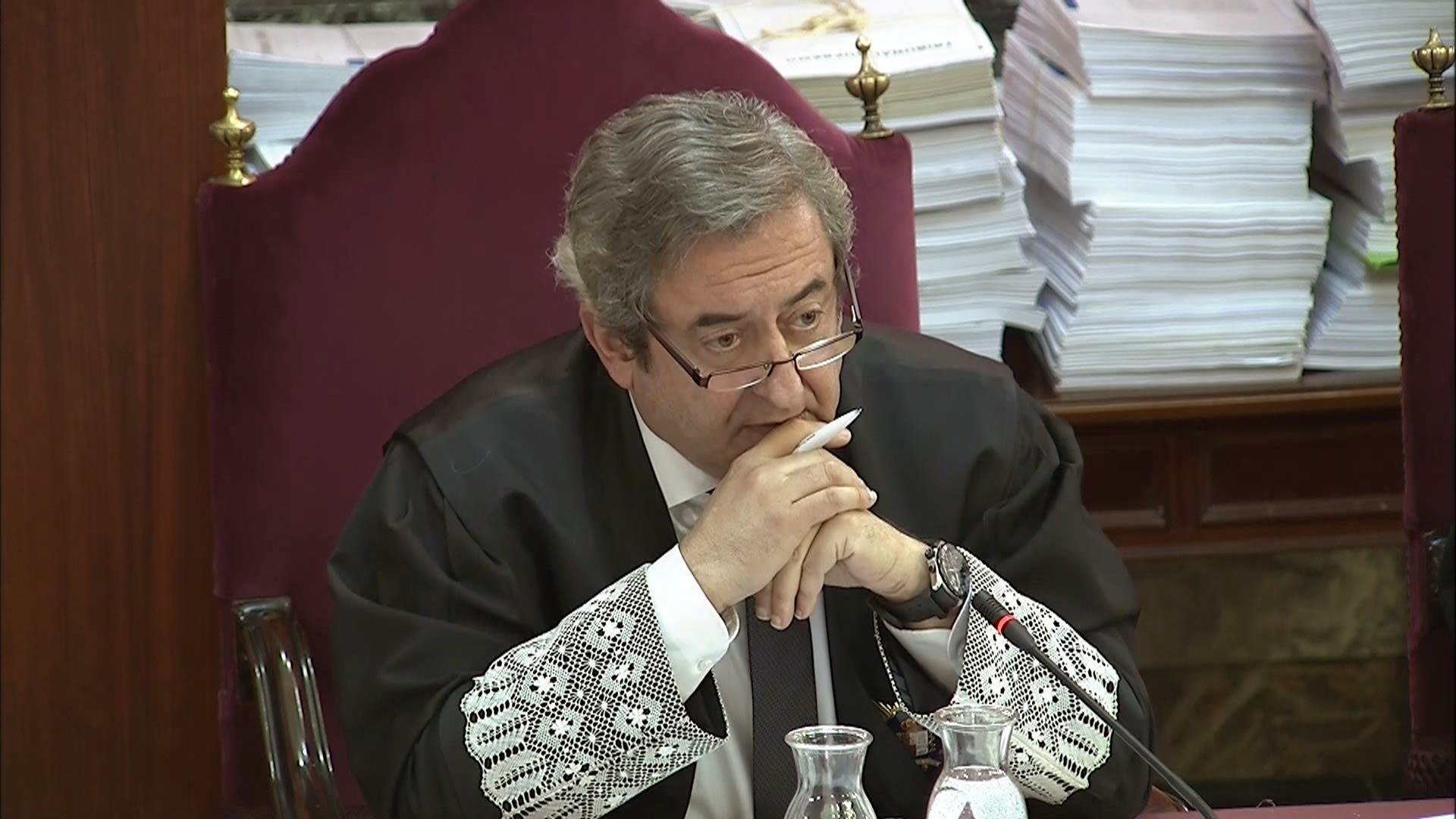 ¿Quién es Sabi Strubell? El fiscal hace el ridículo con Jordi Sànchez y la red estalla