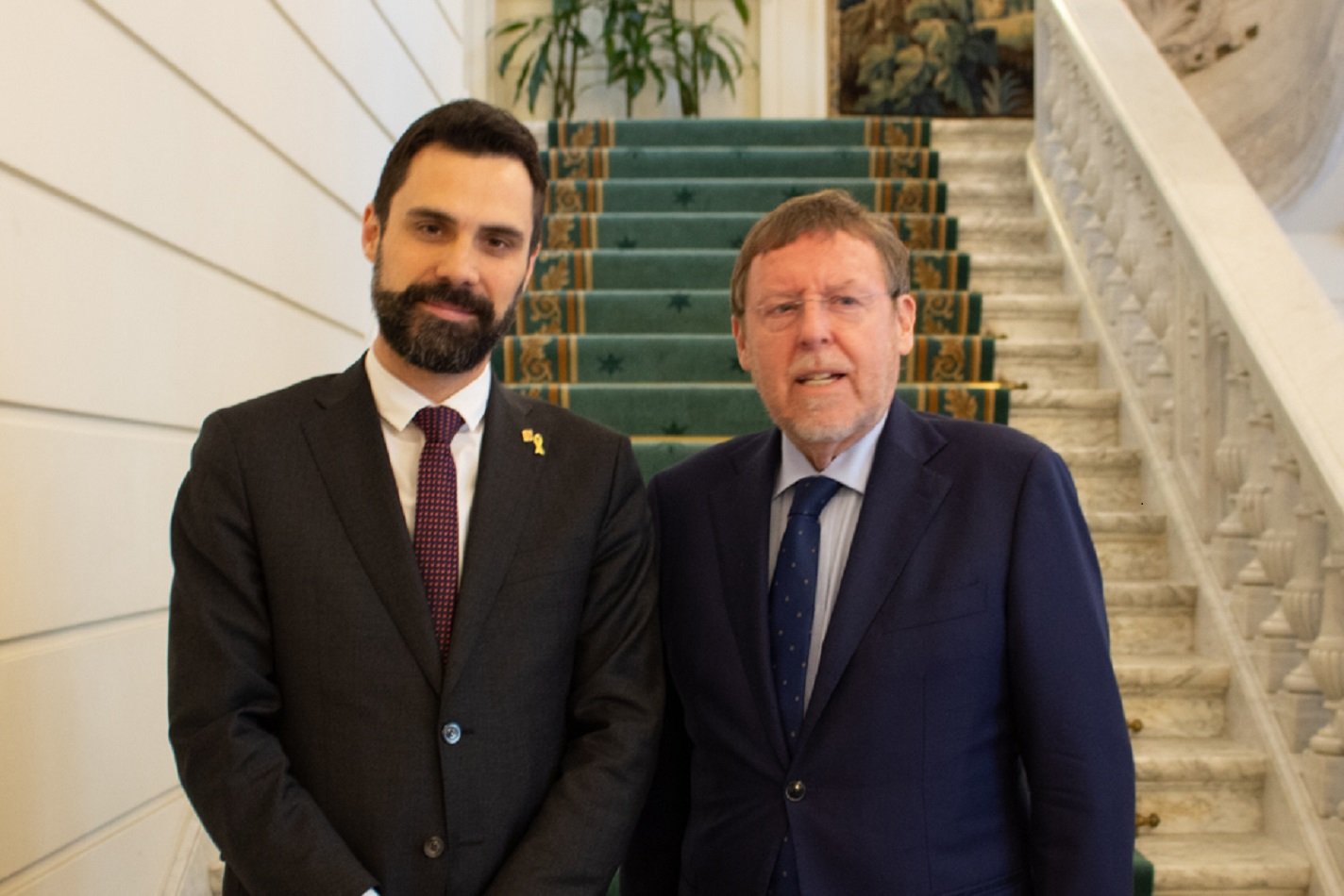 Torrent visita el Parlament belga i aborda el judici amb el seu president