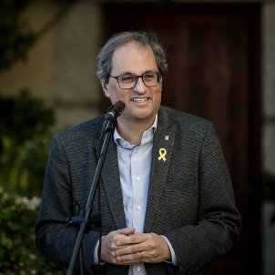 Electoral Commission gives Torra 48 hours to remove yellow loops and 'estelada' flags