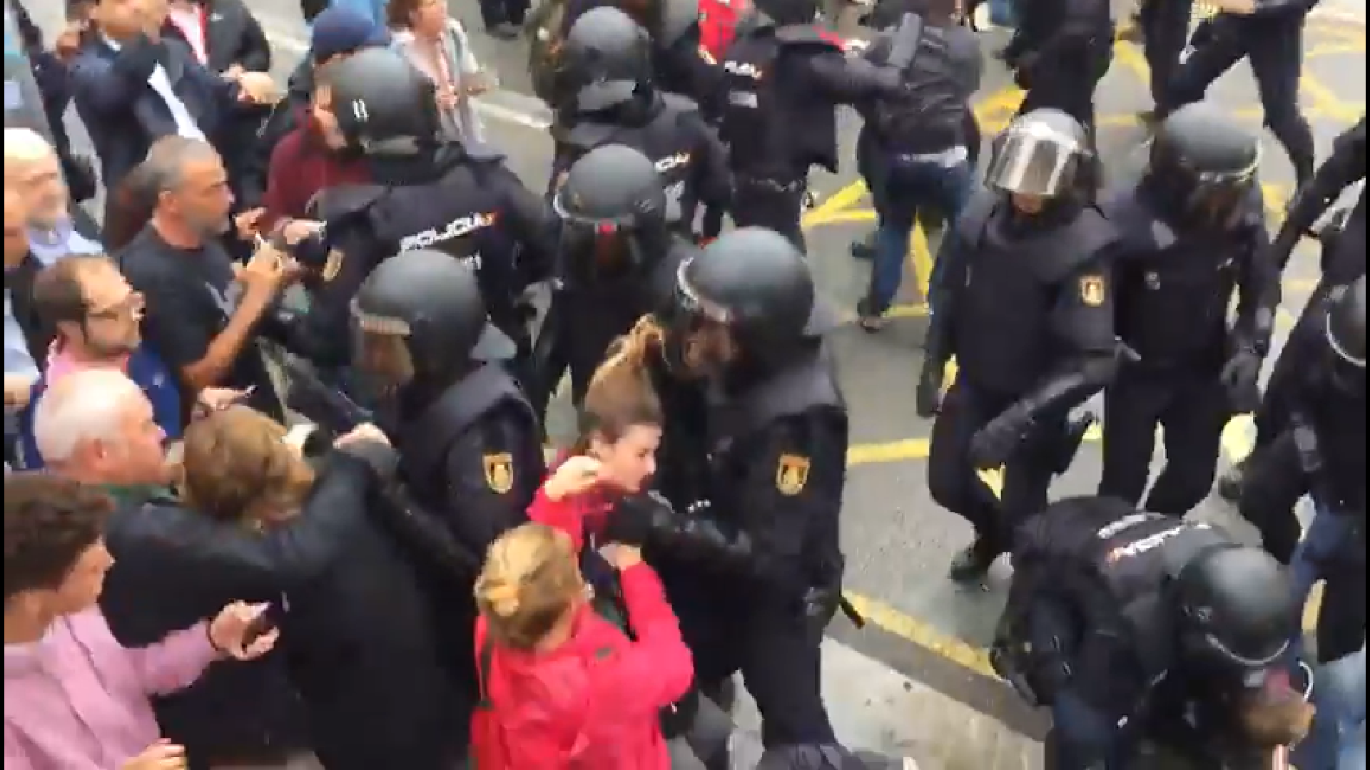 Tornen a citar un dels policies de l'1-O en aparèixer noves imatges