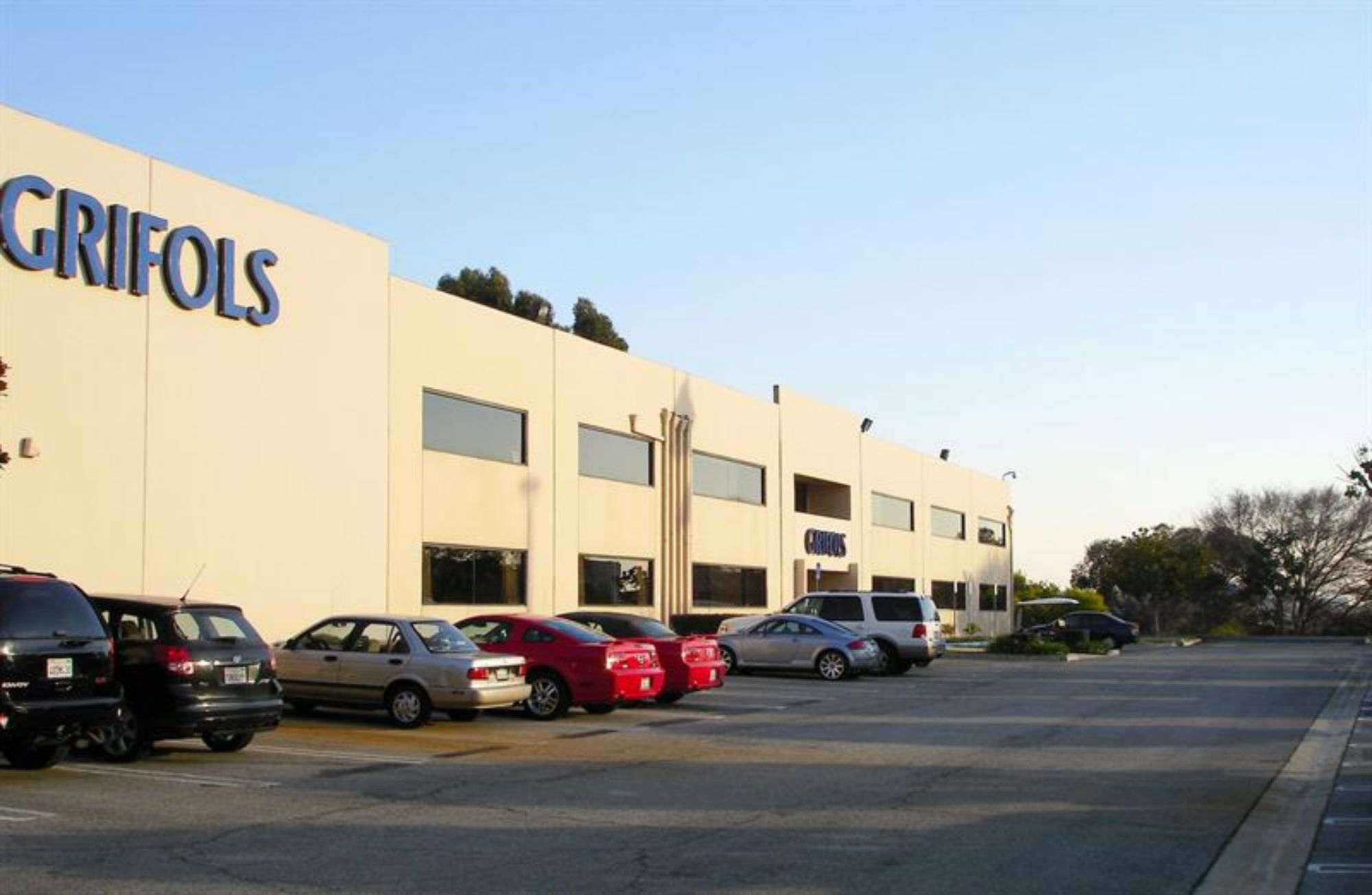 Grifols compra el 49% de la nord-americana Interstate Blood Bank