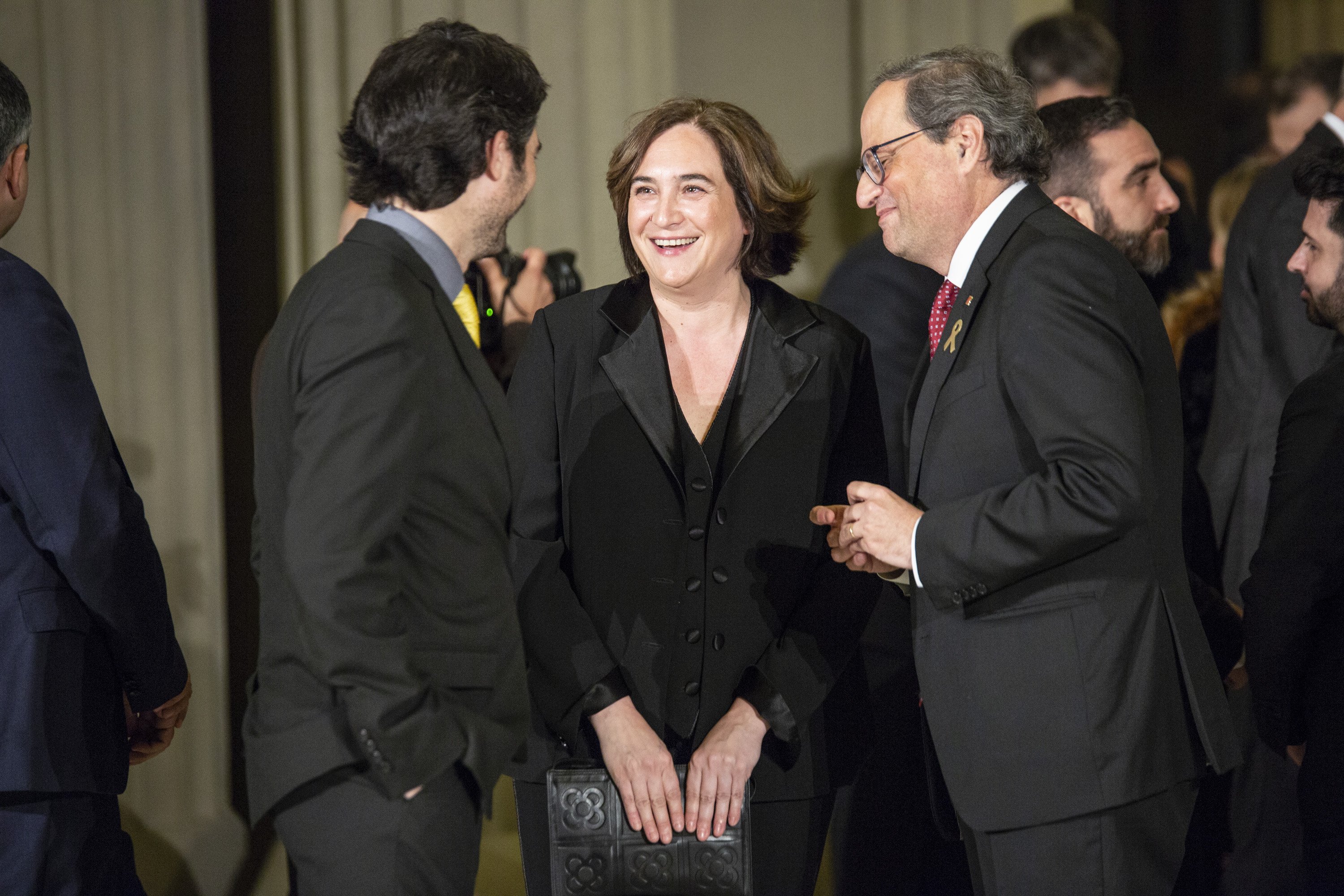 Quim Torra and Ada Colau walk out on formal greeting for Spain's king Felipe