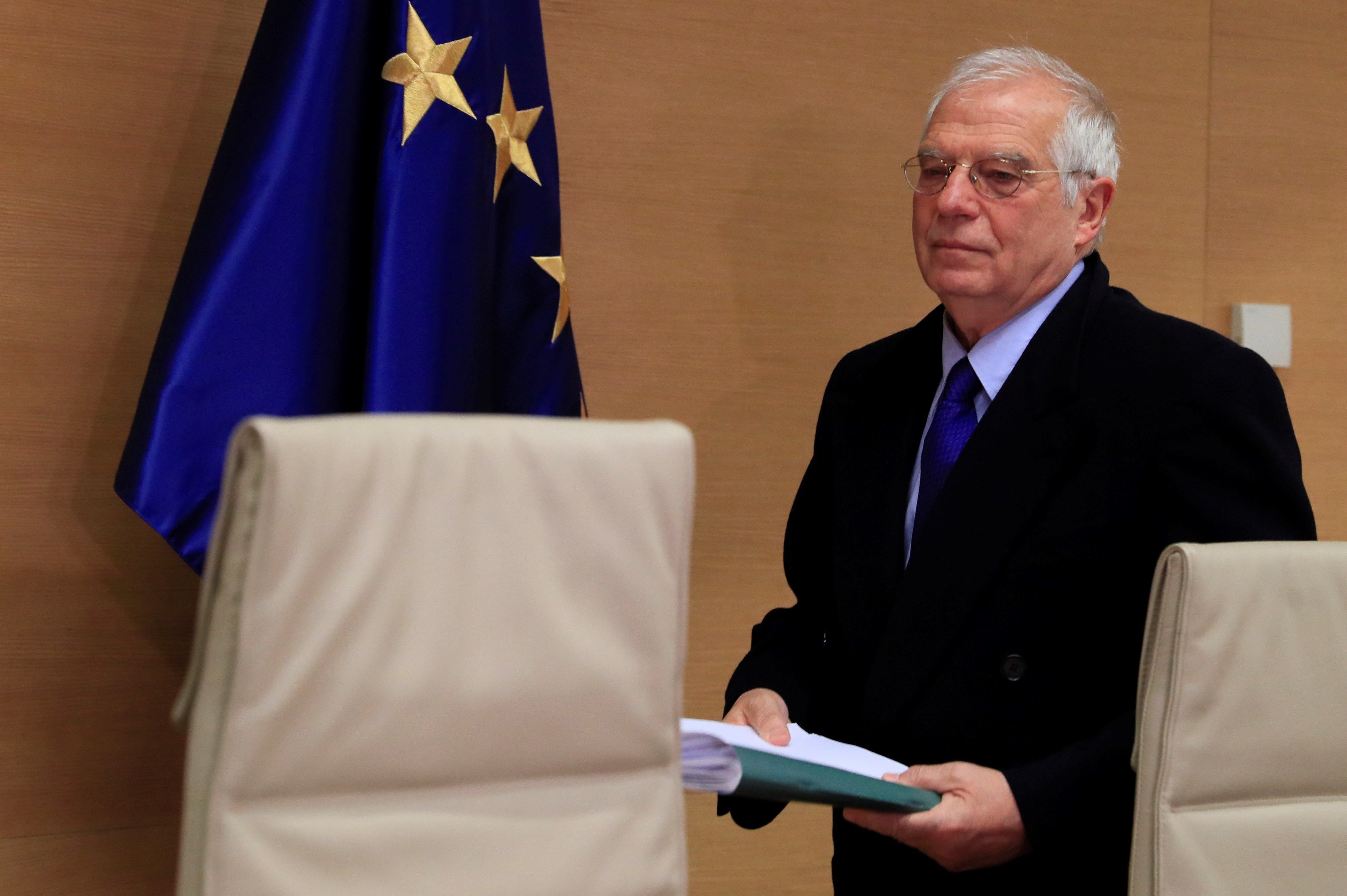 El Parlamento Europeo examina a un Borrell bajo sospecha